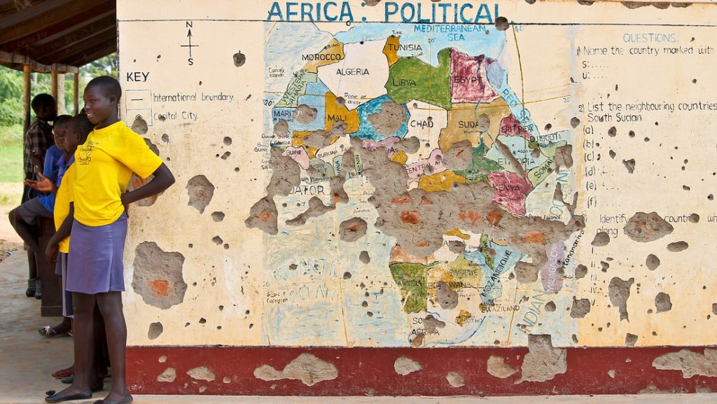 Sombras del «colonialismo financiero»: ¿por qué África está atrapada?