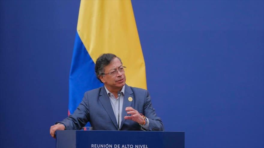 Petro alerta sobre presiones a Justicia antes del fallo contra Uribe