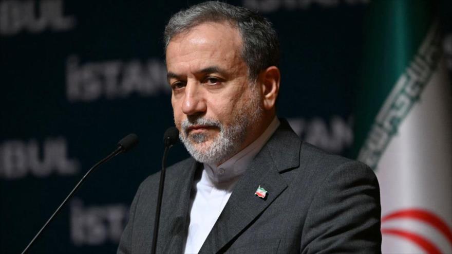 Irán rechaza críticas de Alemania y dice seguir comprometido con TNP