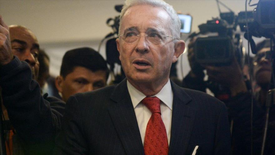 Justicia colombiana: Uribe debe cumplir 12 años de prisión domiciliaria