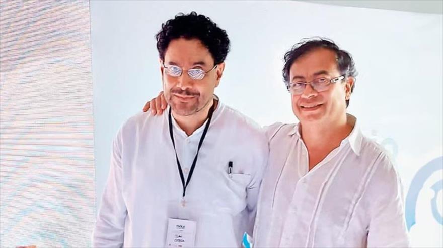 Petro y Cepeda cuestionan preconteo de presidenciales en Colombia