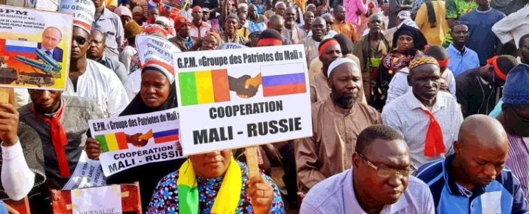 Occidente y los terroristas contra Rusia: la matriz siria para Malí