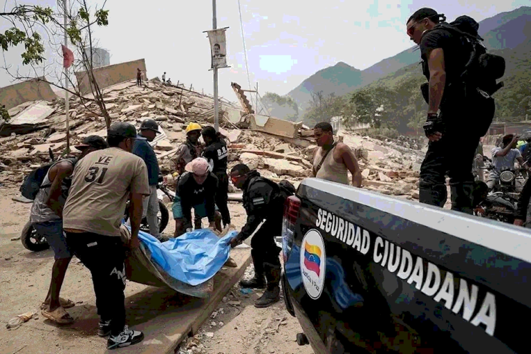 Terremoto en Venezuela: La unión florece entre los escombros