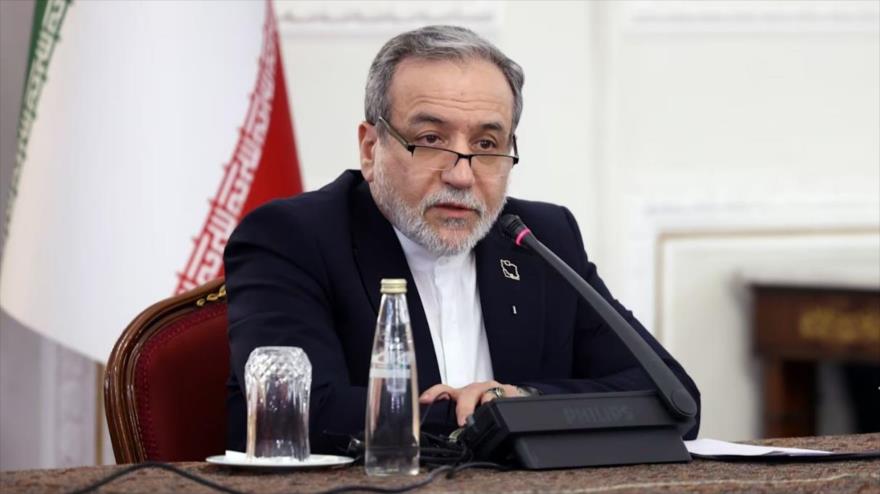 Irán mantiene abierta diplomacia mientras alista defensa de la patria
